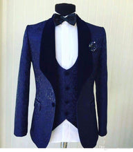 Load image into Gallery viewer, New Arrival One Button Groomsmen Shawl Lapel Groom Tuxedos Men Suits Wedding/Prom Best Man Blazer ( Jacket+Pants+Vest+Tie)A101